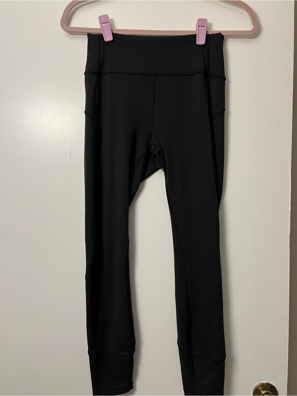 lululemon athletica Black Cropped Leggings